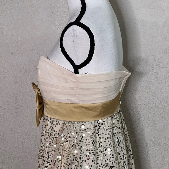 Betsey Johnson gold sequin strapless mini dress - Picture 7 of 9
